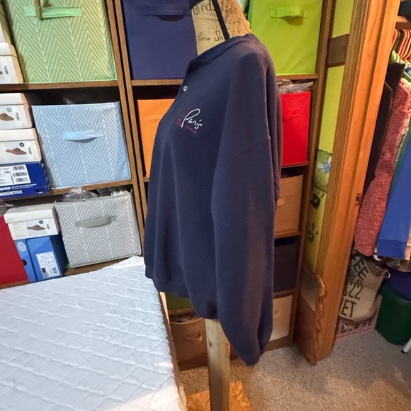 Vintage Navy Blue Polo Shirt with Eiffel Tower Embroidery - Picture 7 of 12